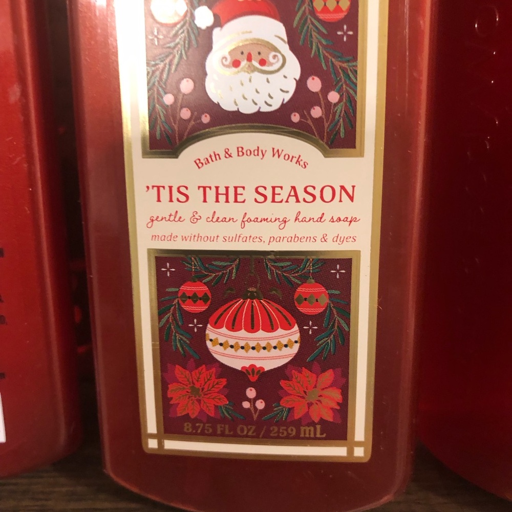 NWT Bath & Body Works Tis The Season ๐๐ซง๐
๐
Soap X 4 - Picture 3 of 4